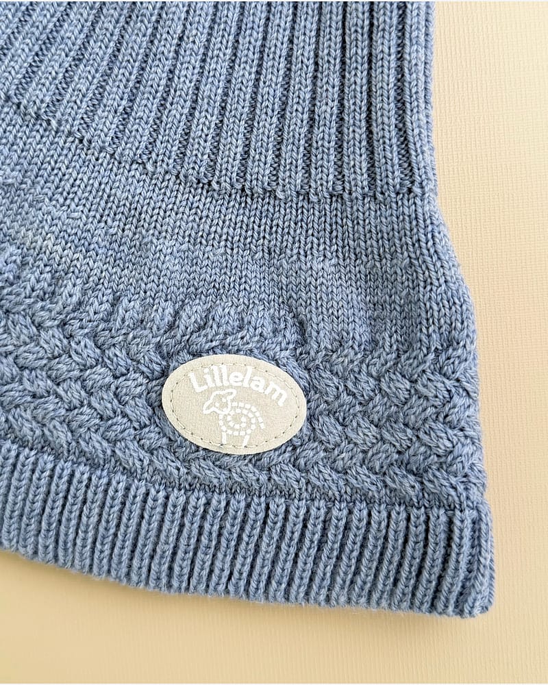 Ullhals Barn - Strikket