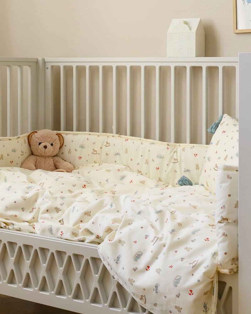 Sengekant Sprinkelseng 60×120 - Økologisk | Cot Bumper