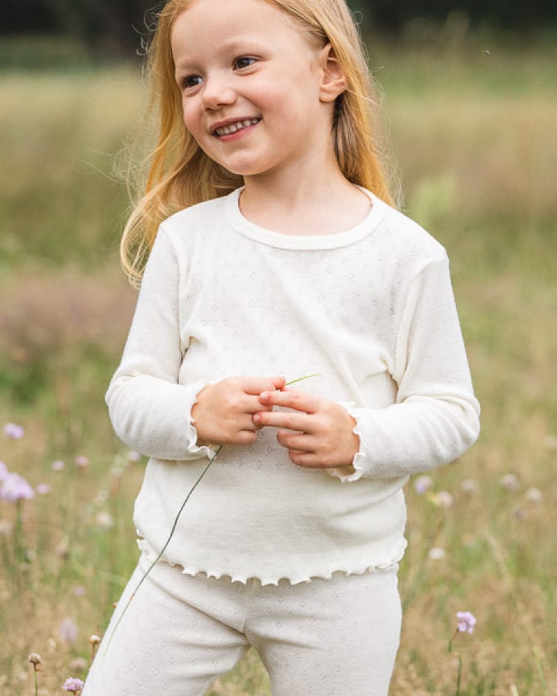 Ulltrøye m/ Volanger - Tynn ullkvalitet - 100% Merino, Pointelle