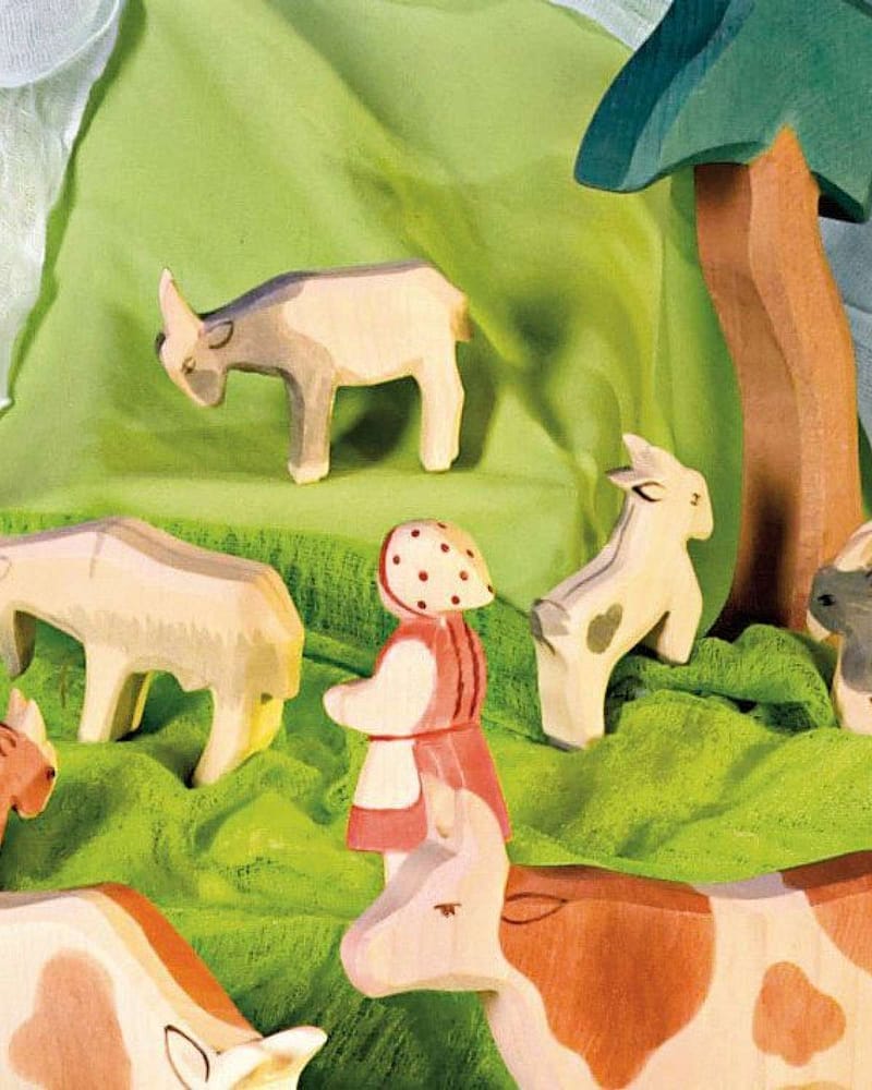 Geit – Håndlaget Trefigur | Bondegård Leke, Geit