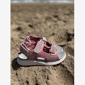 Sandaler & Badesko