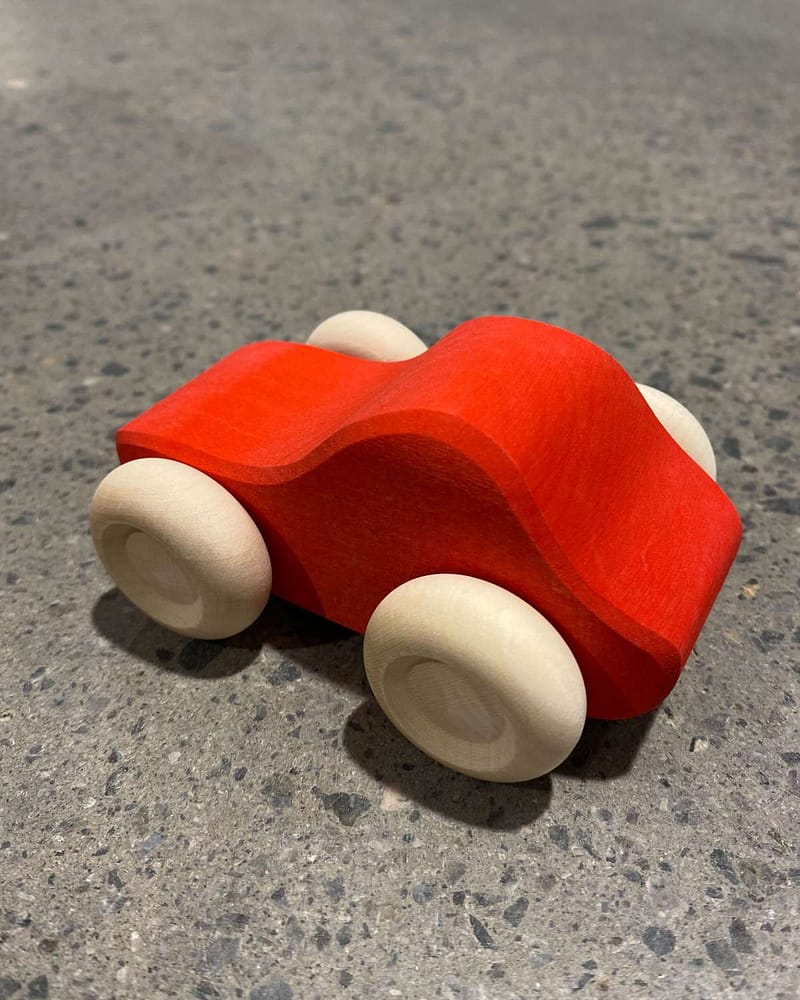 Lekebil i tre - Håndlaget Treleke - 10cm