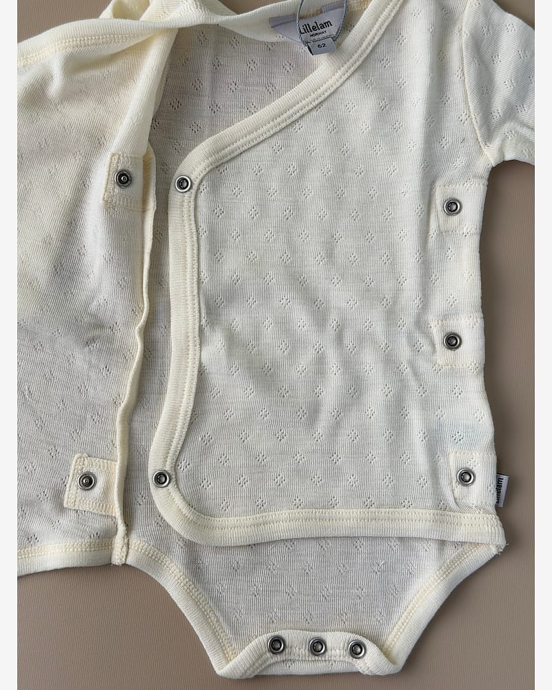 Omslagsbody Ull - 100% Merino, Pointelle | Ullbody Mini