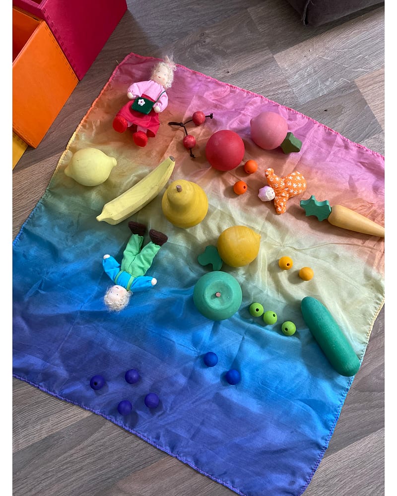 Lekesilke - 86x86 cm - 100% Silke | Playsilk Rainbow