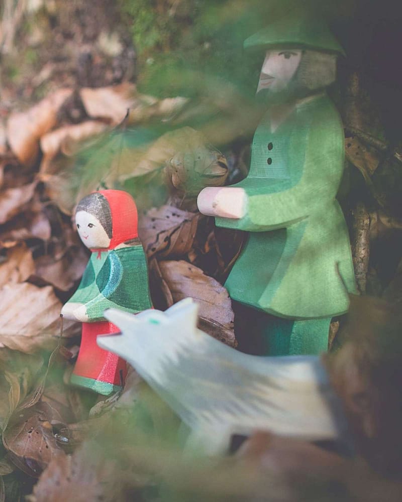 Rødhette Trefigur - Håndlaget Dukketeater Dukke | Red Riding Hood