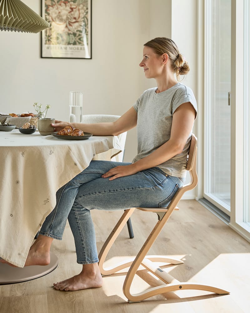 Leander Spisestol Louie - Justerbar | Eik, Natur, Natur