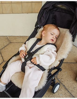 Lammeskinn til Vogn, Vippestol og Moseskurv – 100% Merino | Snuggler