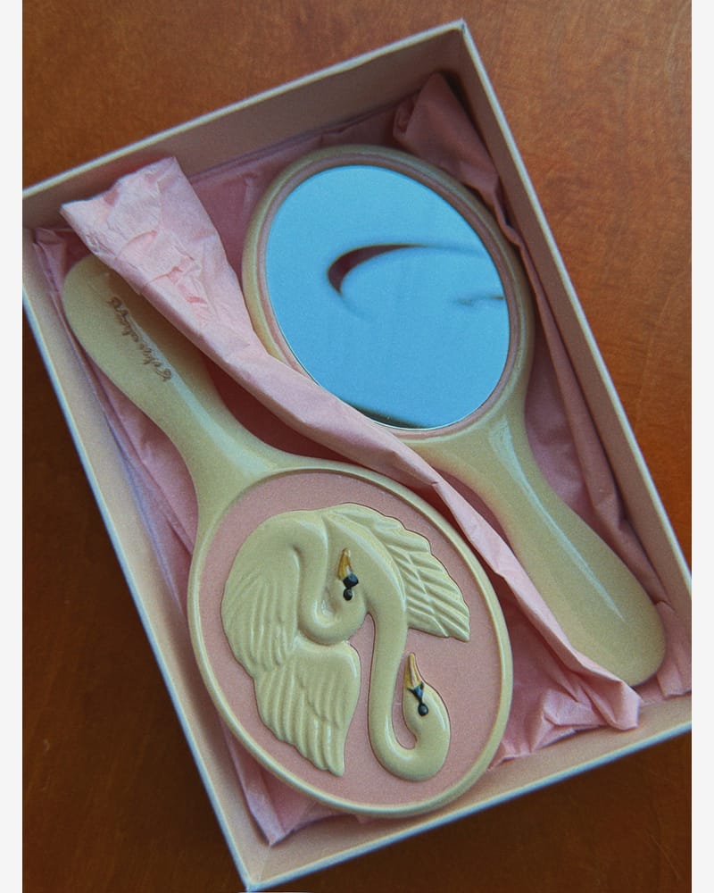 Hårbørste og Speil i Gaveeske - Svanedetaljer | Swan Beauty Set