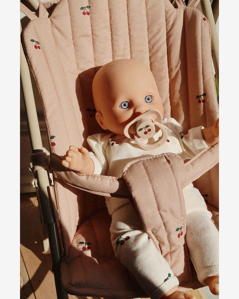Dukke med Smokk - Babydukke myk kropp | Elli the Doll