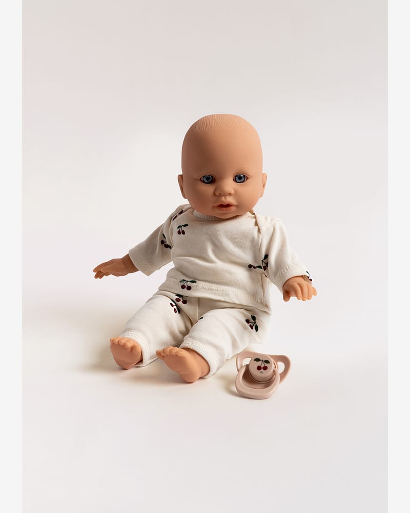 Dukke med Smokk - Babydukke myk kropp | Elli the Doll