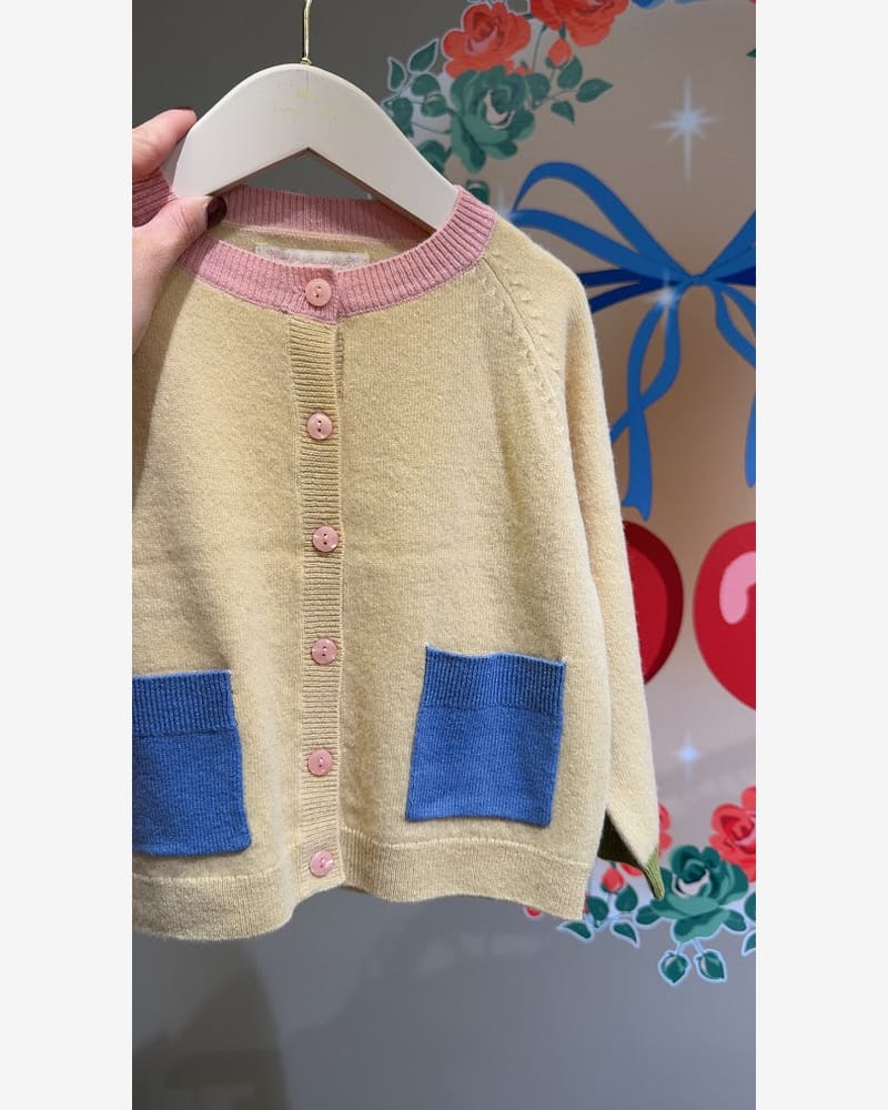 Cardigan Strikket - 100% Ull | Colletti Cardigan